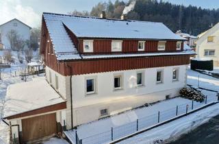 Haus kaufen in 96342 Stockheim, Geräumiges Wohnhaus mit Garten in toller Lage von Stockheim