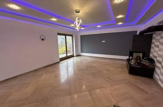 Wohnung kaufen in 89520 Heidenheim, Modernes Wohnambiente: Kernsanierung 2023 – mit Balkon und Wintergarten