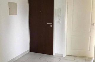 Wohnung kaufen in 78266 Büsingen, Büsingen am Hochrhein - 2,5-Zimmer Erdgeschosswohnung mit Terrasse und Stellplatz