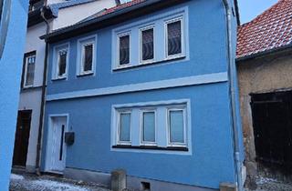 Haus kaufen in 99880 Waltershausen, Waltershausen - zentrales Stadthaus zu verkaufen