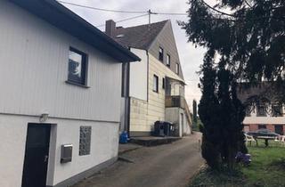 Haus kaufen in 66557 Illingen, Illingen - 2 Häuser,4 Garagen in Hüttigweiler auf 1028 qm Grundstück