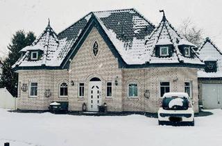 Einfamilienhaus kaufen in 26203 Wardenburg, Wardenburg - Einfamilienhaus mit Schlossflair