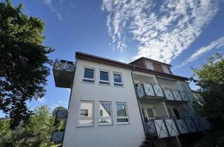 Wohnung kaufen in 73614 Schorndorf, Attraktive 4-Zimmer-Dachgeschosswohnung mit großer Bühne VON PRIVAT