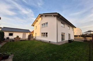 Wohnung kaufen in 89287 Bellenberg, Platz für die ganze Familie! - Große DHH / Wohnung im EFH-Stil mit Garten und Doppelgarage