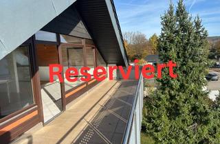 Wohnung kaufen in 79331 Teningen, Schöne 3 Zimmer Dachgeschoss-Wohnung mit Panoramablick in Teningen