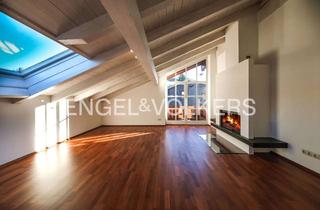 Wohnung kaufen in 83727 Schliersee, 3,5-Zimmer-Wohnung mit Balkon und Kamin in den bayerischen Alpen