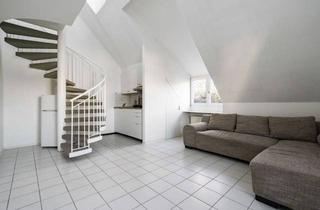 Wohnung kaufen in Ressestraße, 70599 Plieningen, LICHT. RAUM. LEBENSQUALITÄT. Stilvolle Maisonette-Wohnung im Dachgeschoss – ideal für Singles oder P