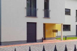 Wohnung kaufen in Weg Am See, 15741 Bestensee, Vermietete exklusive 2 m² Wohnung mit Balkon in Bestensee