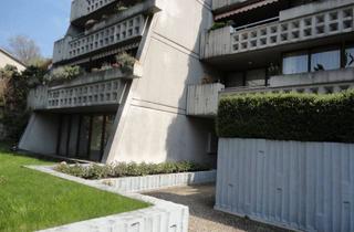 Wohnung kaufen in Neue Weinsteige 21, 70180 Süd, Stuttgart Mitte, 2,5-Zimmer-Wohnung mit Balkon und Gartenblick