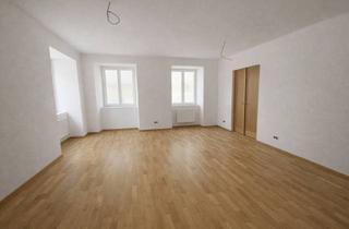 Wohnung mieten in 79379 Müllheim, Erstbezug im Denkmal: Attraktive 2-Zimmer Wohnung mit Küche