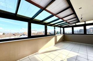 Wohnung mieten in 71332 Waiblingen, Helle 5-Zimmer Dachgeschoss Wohnung mit EBK und 2 Stellplätzen, innenstadtnah in Waiblingen.