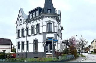 Wohnung mieten in 24159 Holtenau, Kiel: Wohnung im 1. OG: Mieter gesucht für eine 3-Zimmer-Wohnung mit Altbaucharme