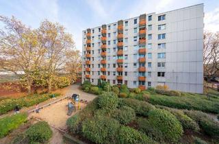 Wohnung mieten in Heckerdamm 223, 13627 Charlottenburg, Zweizimmerwohnung im 6. OG mit Aufzug