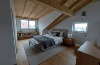 Wohnung mieten in Schillerstr 10, 94428 Eichendorf, Lichtdurchflutetes Dachgeschoss mit offenem Wohnen und separater Ankleide