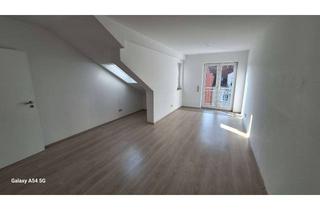 Wohnung mieten in Am Sachsenpark 18, 09669 Frankenberg, Schöne Familienwohnung mit zwei Balkonen!