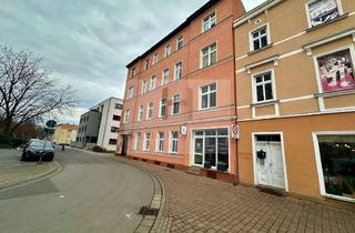 Wohnung mieten in 03044 Cottbus, Geräumige 3-Zimmer-Wohnung mit Balkon Im Zentrum
