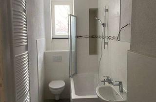 Wohnung mieten in Schillerstraße, 09456 Annaberg-Buchholz, Frisch renoviert: 4-Zimmer Wohnung mit Pöhlbergblick und Balkon / Gartennutzung