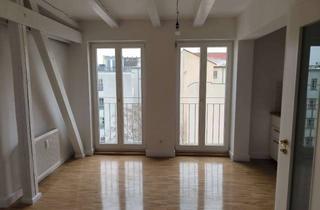 Wohnung mieten in 10557 Tiergarten, Sehr schöne neue Dachgeschosswohnung - Nähe Hauptbahnhof