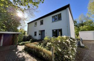 Einfamilienhaus kaufen in 22927 Großhansdorf, Charmantes Einfamilienhaus in gefragter Lage von Großhansdorf