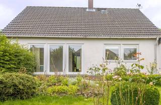 Einfamilienhaus kaufen in 23821 Rohlstorf, Raum für Ideen – Einfamilienhaus mit Garten in Seenähe