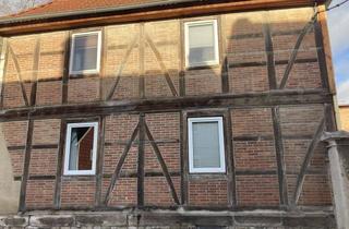 Haus kaufen in 38835 Osterwieck, Gemischt genutzte Immobilie mit Wohnen, Gewerbe auf Vierseitenhof in Osterwieck