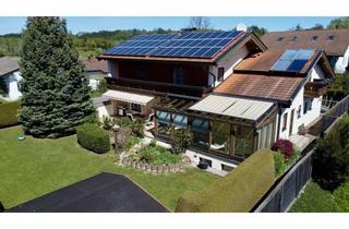 Haus kaufen in 83224 Grassau, Großzügiges Wohnhaus mit zwei Einheiten, Wintergarten & ruhiger Ortsrandlage - Mietenkam