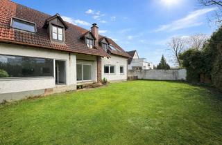 Doppelhaushälfte kaufen in 85221 Dachau, Großzügige Doppelhaushälfte mit zwei Wohneinheiten in Dachau-Mitterndorf zu verkaufen!