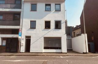 Geschäftslokal mieten in Wilhelm-Strater-Straße, 41236 Rheydt, +++Gewerbeeinheit / Ladenlokal im EG mit Stellplatz+++