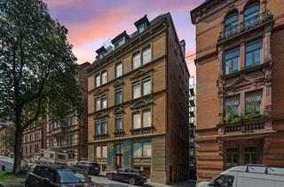 Wohnung kaufen in 70197 West, Exklusiv! Sanierte Altbauwohnung mit luxuriöser Ausstattung in zentraler Lage im Stuttgarter Westen