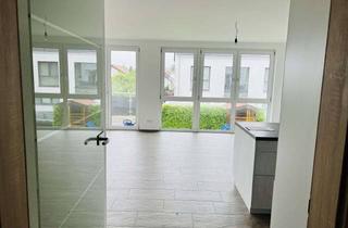 Wohnung mieten in Friedrichstraße 15, 72141 Walddorfhäslach, Helle und geräumige Wohnung zu vermieten! Offene EBK, Aufzug, TG-Stpl., Balkon,...