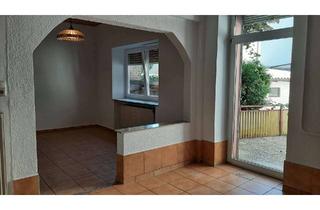 Wohnung mieten in 61206 Wöllstadt, Schöne 3,5-Zimmer-Wohnung mit Terrasse und EBK in Wöllstadt