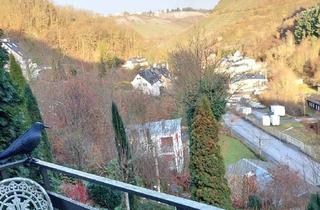 Wohnung mieten in Heinzenberg 15, 56856 Zell, Aussichtsreich: ruhige, helle 3-Zimmer-Wohnung mit Terrasse in Zell