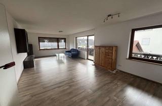 Wohnung mieten in Finkenstrasse 16, 72149 Neustetten, Helle 3,5-Zimmer-Dachgeschosswohnung mit Sauna, Klimaanlage & umlaufendem Balkon in Neustetten