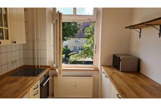 Wohnung mieten in Rathenaustraße 15, 16761 Hennigsdorf, Quiet, spacious apartment, well-equipped, located central in Hennigsdorf. Ruhige Altbauwohnung.