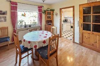 Einfamilienhaus kaufen in 55743 Idar-Oberstein, Einfamilienhaus mit Schlossblick in zentraler Lage von Idar-Oberstein