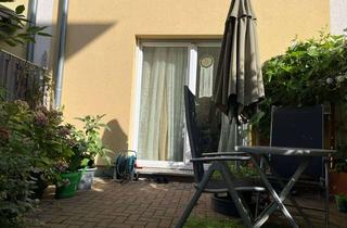 Haus mieten in 13055 Alt-Hohenschönhausen, 4-Zimmer Reihenhaus mit Garage in Alt-Hohenschönhausen