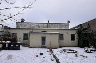 Haus mieten in Sternbuschweg 172/174, 47057 Neudorf-Süd, Hinterhof Anbau als Wohnraum oder Büro in Duisburg Neudorf-Süd