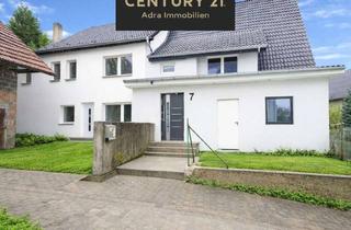 Anlageobjekt in 89150 Laichingen, Mehrfamilienhaus mit 4 WE – Dach & 2 Wohnungen 2025 kernsaniert | 9,3 % Rendite