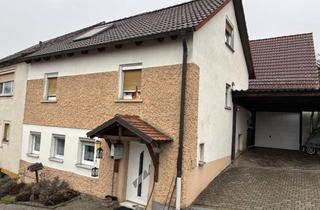 Einfamilienhaus kaufen in 91719 Heidenheim, Doppelhaushälfte mit kleiner Scheune