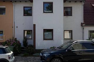 Reihenhaus kaufen in 38226 Salzgitter, Salzgitter - Gut geschnittenes Reihenhaus in Salzgitter-Lebenstedt
