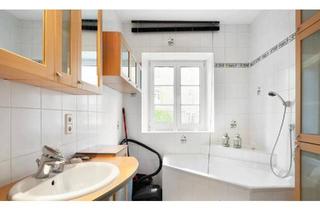 Wohnung kaufen in 70176 Stuttgart, Stuttgart - ETW Stgt-West von Privat, kernsaniert + Garten, Fernwärme Heizung