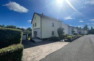 Einfamilienhaus kaufen in 96450 Coburg, Coburg - Freistehendes Einfamilienhaus mit Sauna, Brunnen & großem Garten!