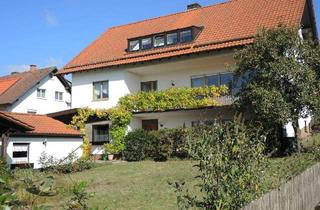 Einfamilienhaus kaufen in 97795 Schondra, Schondra - Traumhaft gelegenes großes Einfamilienhaus zu verkaufen - 245 m² Wohnfläche inkl. Garage, Carport und großem Garten