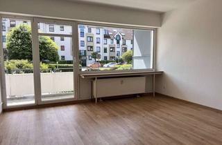 Wohnung kaufen in 51427 Bergisch Gladbach, Erdgeschosswohnung im Zentrum von Refrath