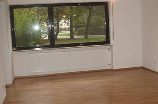 Wohnung kaufen in Klauflügelweg 21, 88400 Biberach, 3 Zimmer Erdgeschosswohnung mit Balkon in Biberach an der Riß