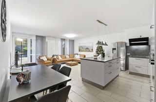 Wohnung kaufen in 53127 Ippendorf, Modernisierte 4,5 Zimmer Wohnung mit eigenem Eingang und Garten in Ippendorf