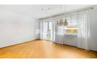 Wohnung kaufen in 89331 Burgau, Maisonettewohnung mit Balkon und 2 Stellplätzen in gepflegter Wohnanlage