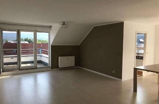 Wohnung kaufen in Stockheimer Straße 16, 74363 Güglingen, Charmante 3,5-Zimmer Dachgeschosswohnung in Güglingen