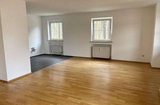 Wohnung mieten in Egmatinger Strasse, 85667 Oberpframmern, 3-Zimmer-Wohnung mit Balkon in Oberpframmern