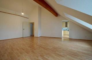 Wohnung mieten in 65343 Eltville, Lichtdurchflutete 2-Zimmer Wohnung mit Rheinblick und Südbalkon in Eltville am Rhein